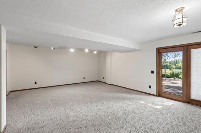 8485 Scandia Trail N, Forest Lake, MN 55025