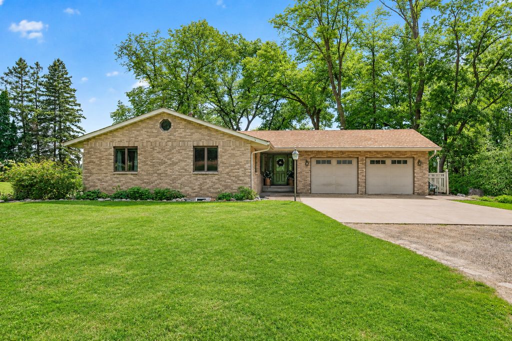 8485 Scandia Trail N, Forest Lake, MN 55025 — exterior