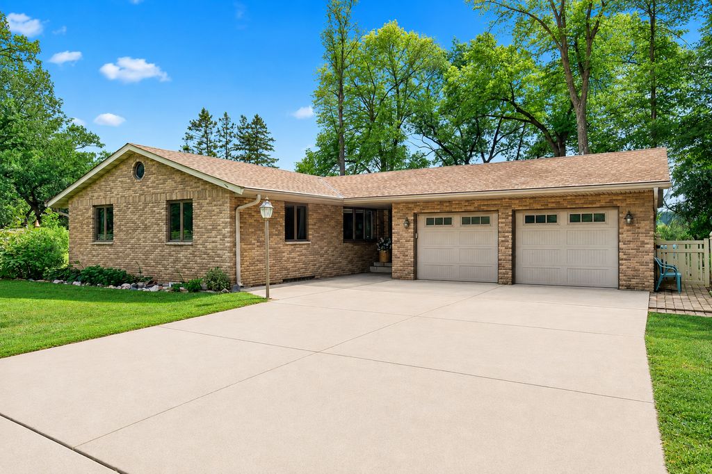 8485 Scandia Trail N, Forest Lake, MN 55025 — photo 2