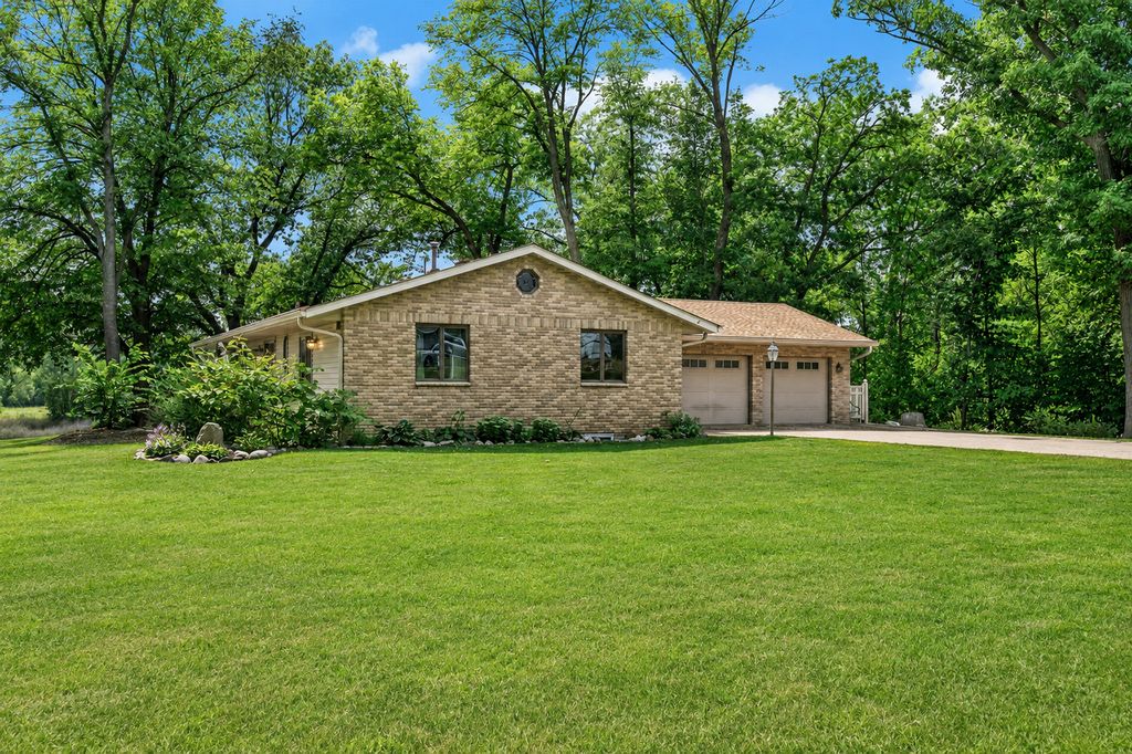 8485 Scandia Trail N, Forest Lake, MN 55025 — photo 3