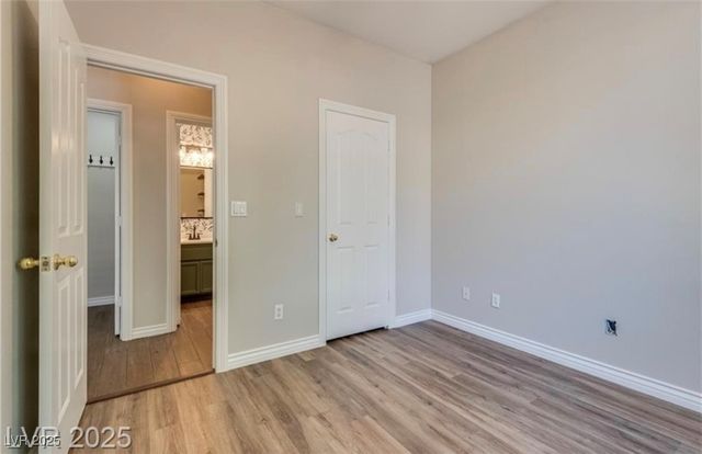 7904 Autumn Gate Avenue, Las Vegas, NV 89131