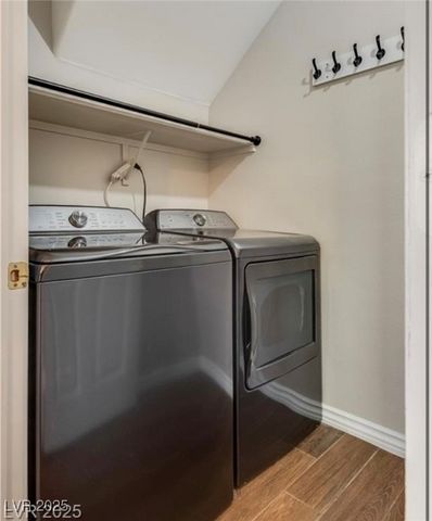 7904 Autumn Gate Avenue, Las Vegas, NV 89131