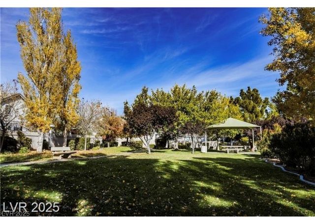 7904 Autumn Gate Avenue, Las Vegas, NV 89131