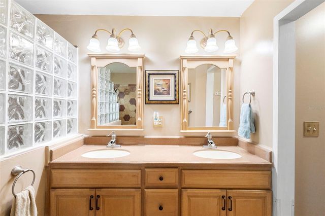 1363 WAYNE AVENUE, New Smyrna Beach, FL 32168