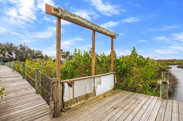 1363 WAYNE AVENUE, New Smyrna Beach, FL 32168