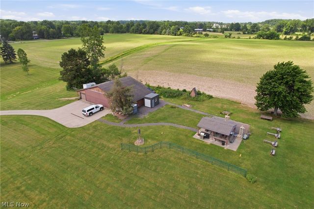 7903 Neff Road, Medina, OH 44256