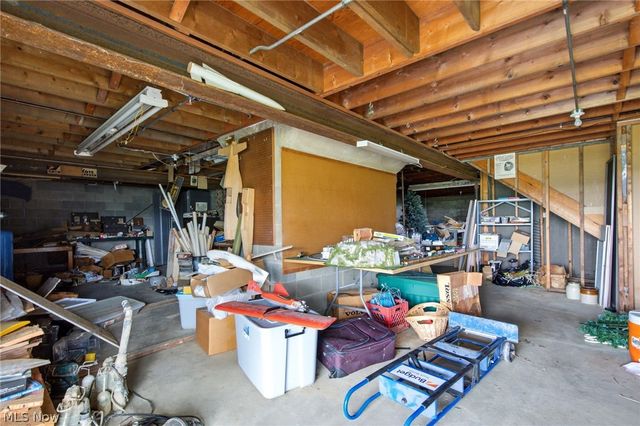 7903 Neff Road, Medina, OH 44256