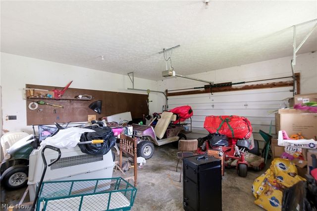 7903 Neff Road, Medina, OH 44256