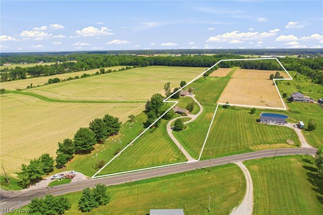 7903 Neff Road, Medina, OH 44256