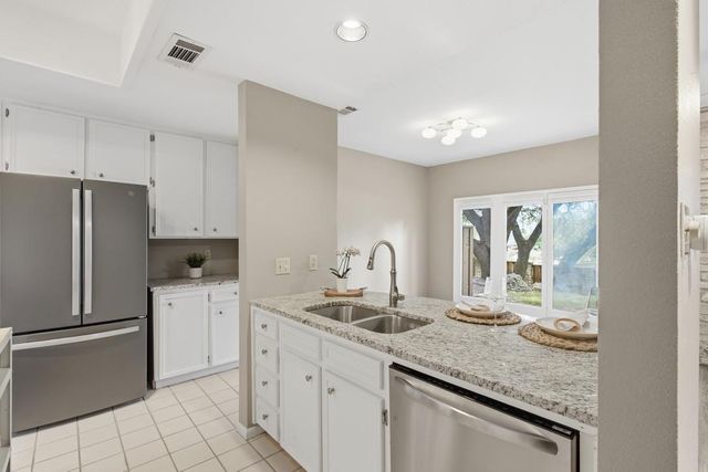 2201 Lakeway BLVD 25, Lakeway, TX 78734