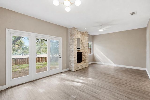 2201 Lakeway BLVD 25, Lakeway, TX 78734