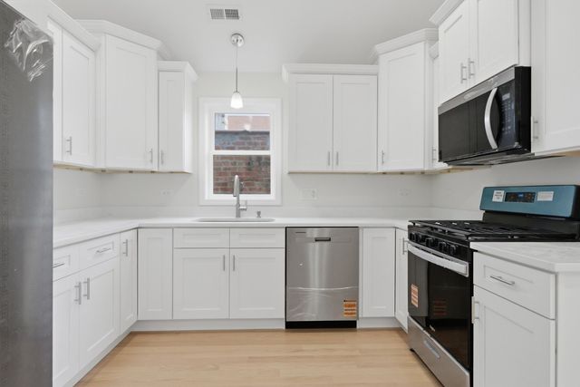 5326 W 31st Street, Cicero, IL 60804