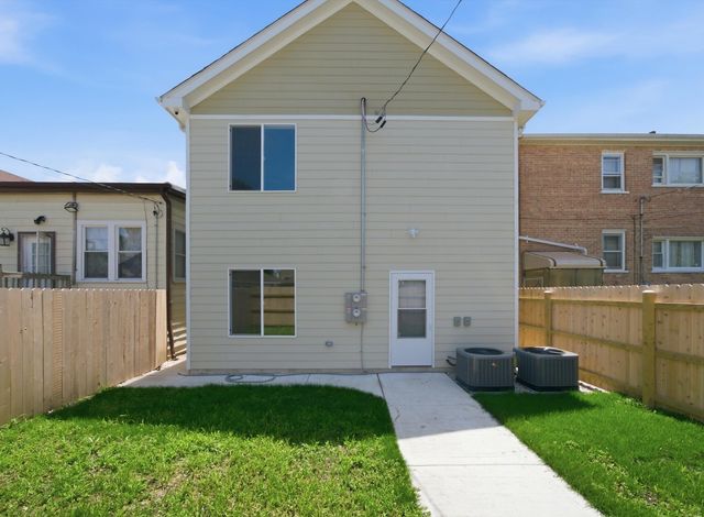 5326 W 31st Street, Cicero, IL 60804