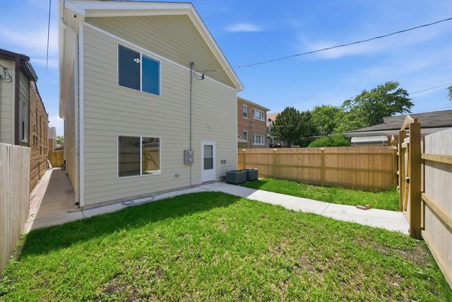 5326 W 31st Street, Cicero, IL 60804