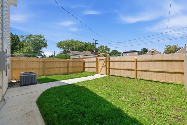 5326 W 31st Street, Cicero, IL 60804