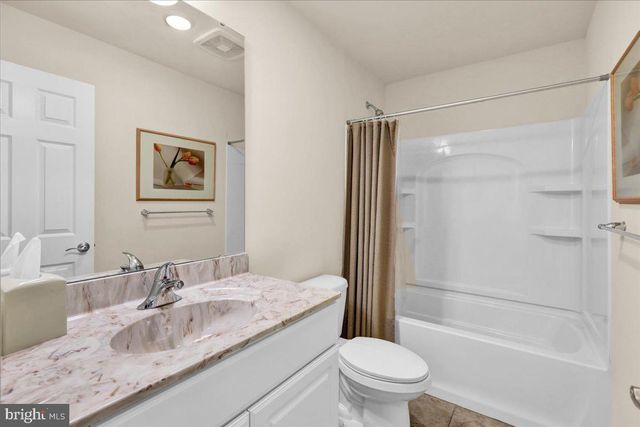 122 AMERICAN, Downingtown, PA 19335