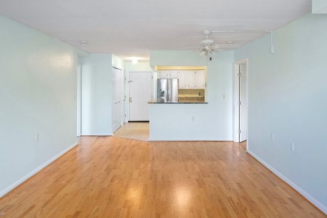 4975 Washington St 311, Boston, MA 02132