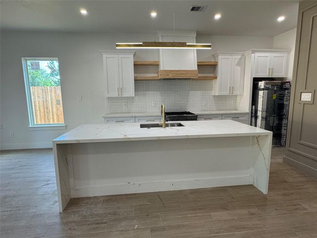 516 Spooner Street, Pasadena, TX 77506