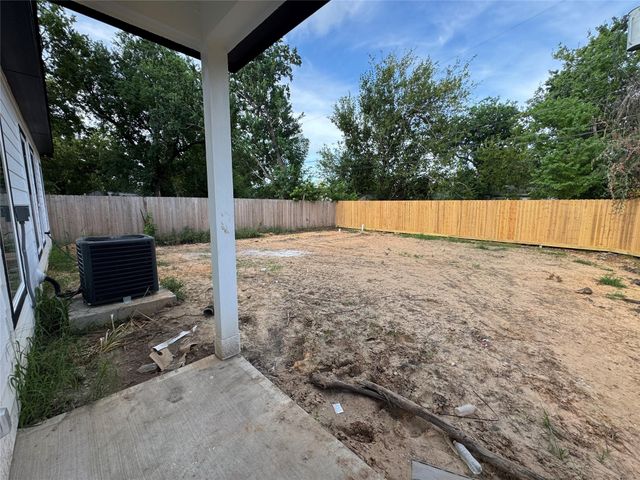 516 Spooner Street, Pasadena, TX 77506