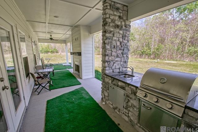 15030 Eugene Rd, Prairieville, LA 70769