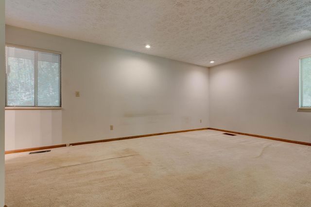 1129 N Wilson Avenue, Morehead, KY 40351