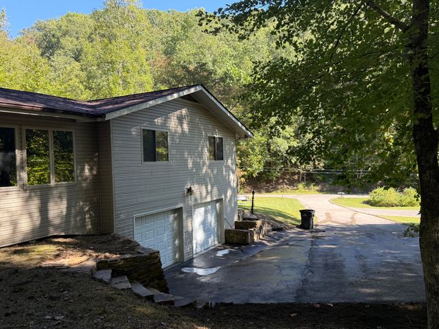 1129 N Wilson Avenue, Morehead, KY 40351