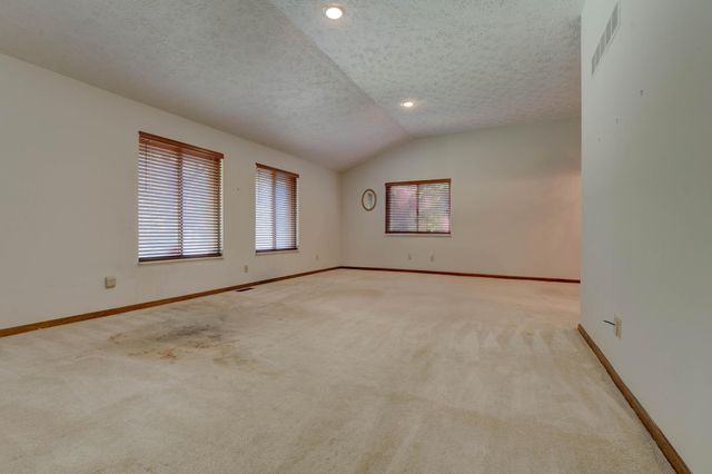 1129 N Wilson Avenue, Morehead, KY 40351