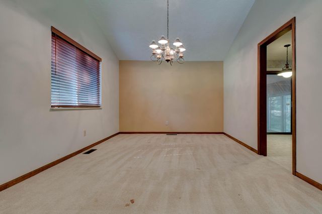 1129 N Wilson Avenue, Morehead, KY 40351