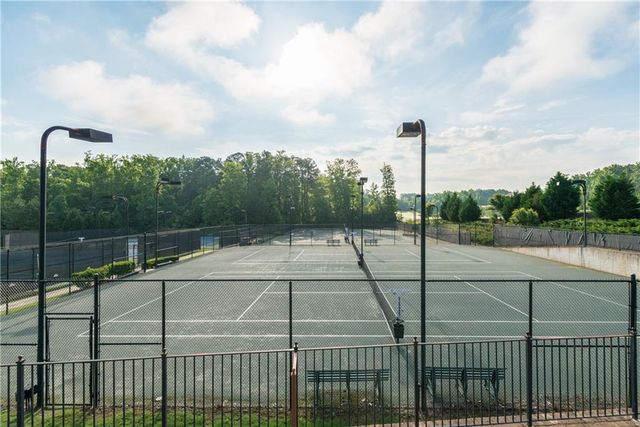 5050 Kings Close, Milton, GA 30004