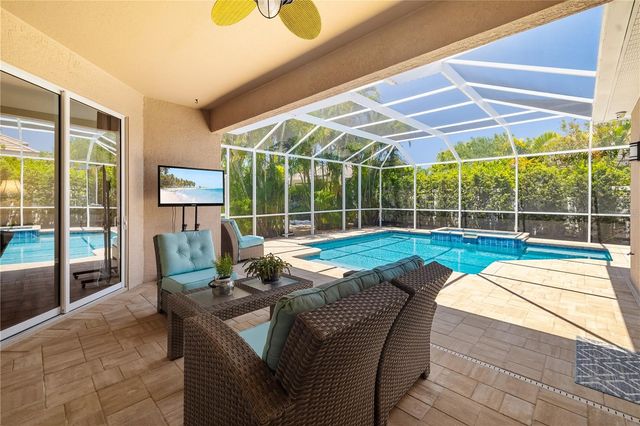 7804 EDMONSTON CIRCLE, University Park, FL 34201