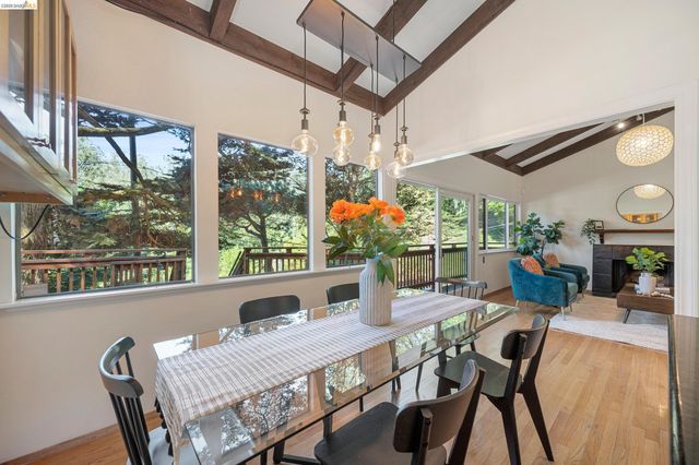 6600 Heather Ridge Way, Oakland, CA 94611