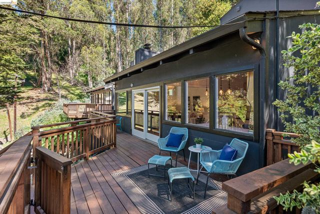 6600 Heather Ridge Way, Oakland, CA 94611