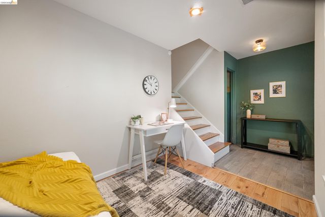 6600 Heather Ridge Way, Oakland, CA 94611