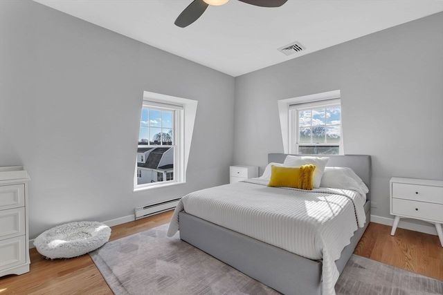 76 Hovey St, Watertown, MA 02472