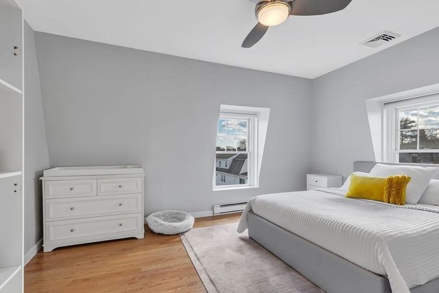 76 Hovey St, Watertown, MA 02472