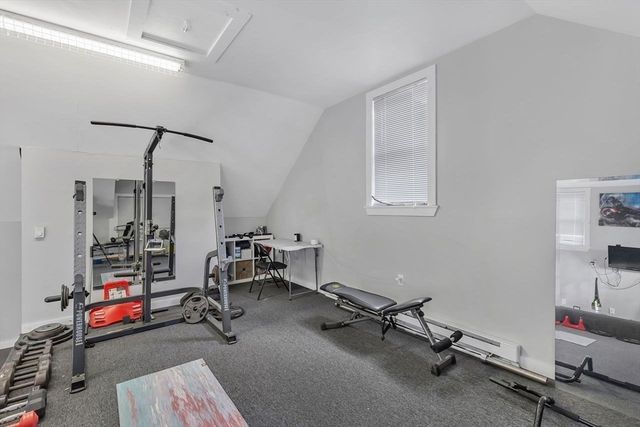 76 Hovey St, Watertown, MA 02472