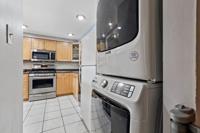 10416 Mansfield Avenue 3NE, Oak Lawn, IL 60453