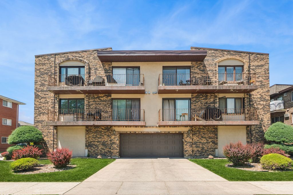 10416 Mansfield Avenue 3NE, Oak Lawn, IL 60453
