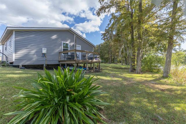 4605 Fm 563, Anahuac, TX 77514