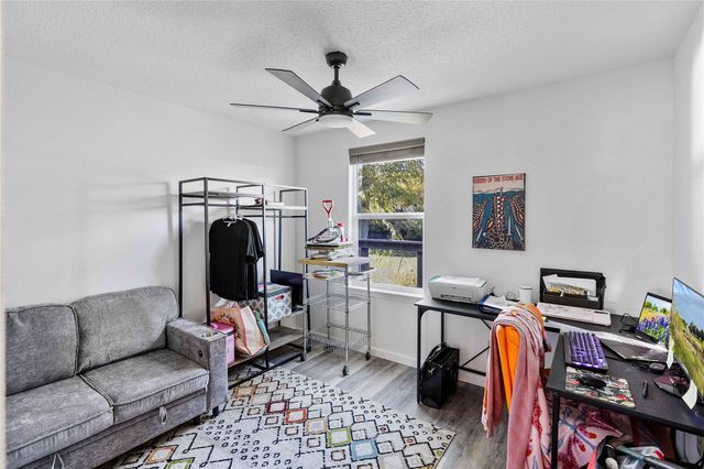 4605 Fm 563, Anahuac, TX 77514