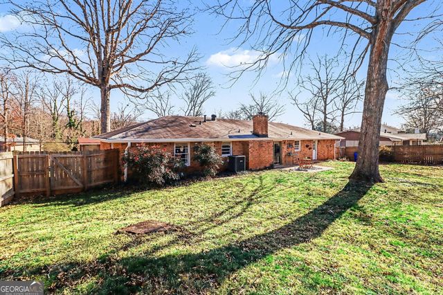 3811 Wake Forest Road, Decatur, GA 30034