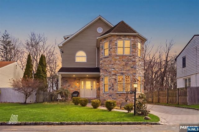 91 Forest Street, Closter, NJ 07624