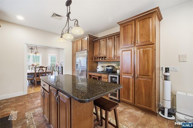 91 Forest Street, Closter, NJ 07624