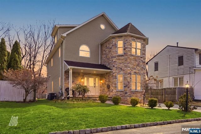 91 Forest Street, Closter, NJ 07624