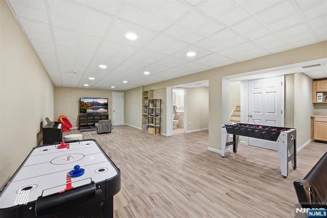 91 Forest Street, Closter, NJ 07624