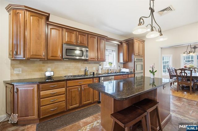 91 Forest Street, Closter, NJ 07624