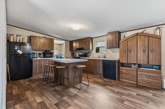 19205 Deer Glen Drive, Conroe, TX 77302