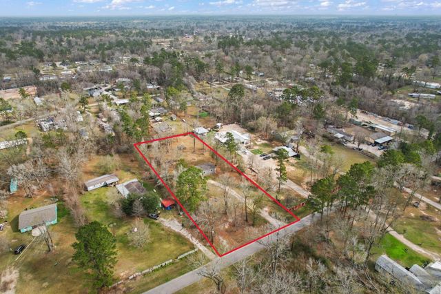 19205 Deer Glen Drive, Conroe, TX 77302