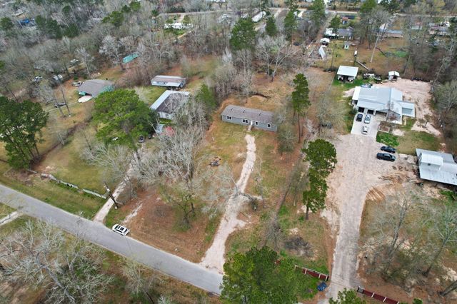 19205 Deer Glen Drive, Conroe, TX 77302