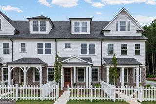 236 Village Overlook L3, Canton, GA 30114